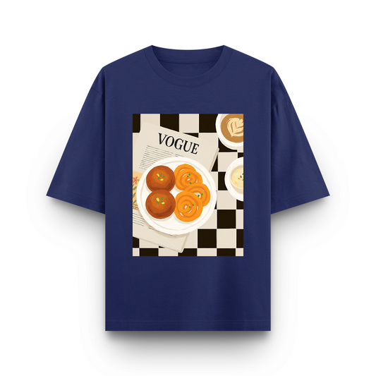 Vogue - Oversized Classic T-Shirt